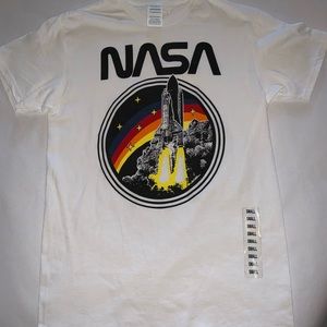 White tee in adult small